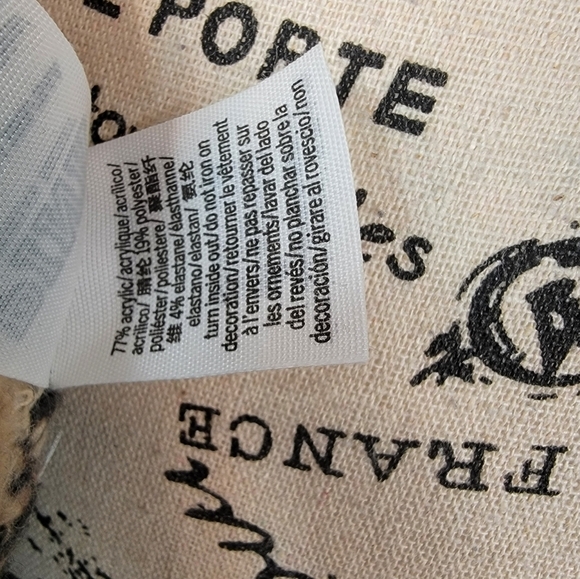 Victoria's Secret Pink XS Sweater V-Back Neck Animal Print Fuzzy - Picture 8 of 9